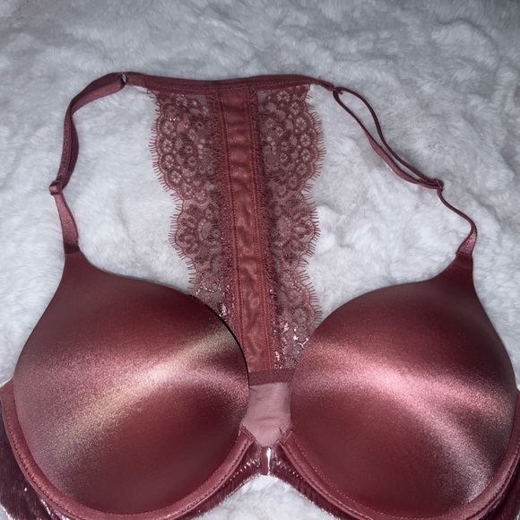 EUC Victoria's Secret Lace Racerback Bombshell Pushup Bra - Picture 1 of 5